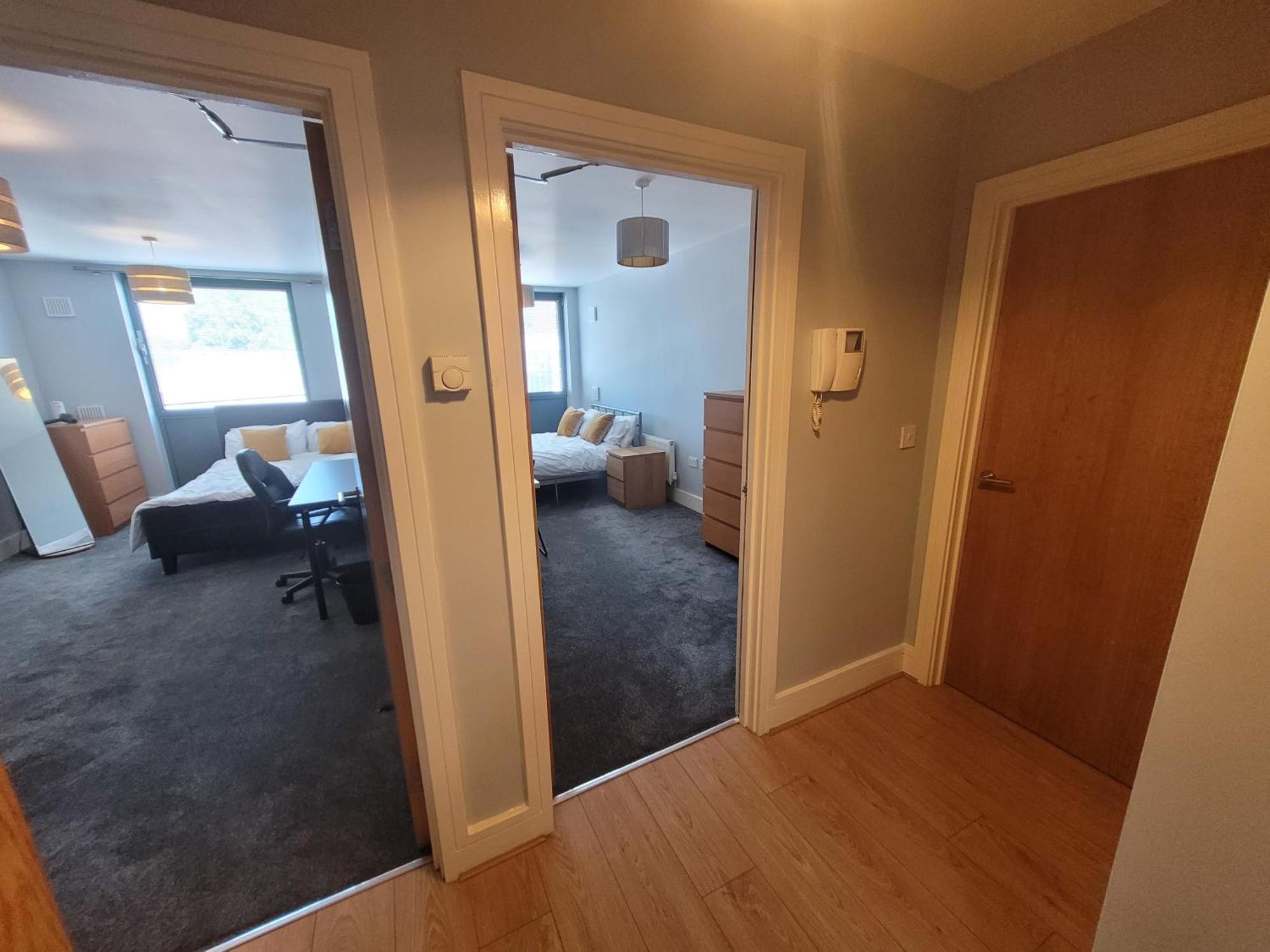 Lesley Court- A Lovely Spacious 2 Bedroom Apartment By Catchpole Stays Челмсфорд Экстерьер фото